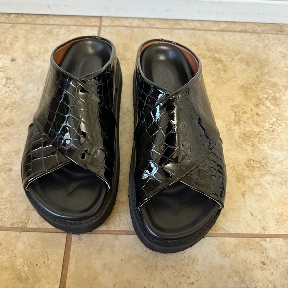 GANNI CROSS OVER PATENT LEATHER SNAKE SANDAL size 37 - Picture 8 of 9